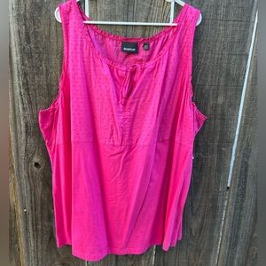 Avenue NWT 30/32 pink sleeveless blouse